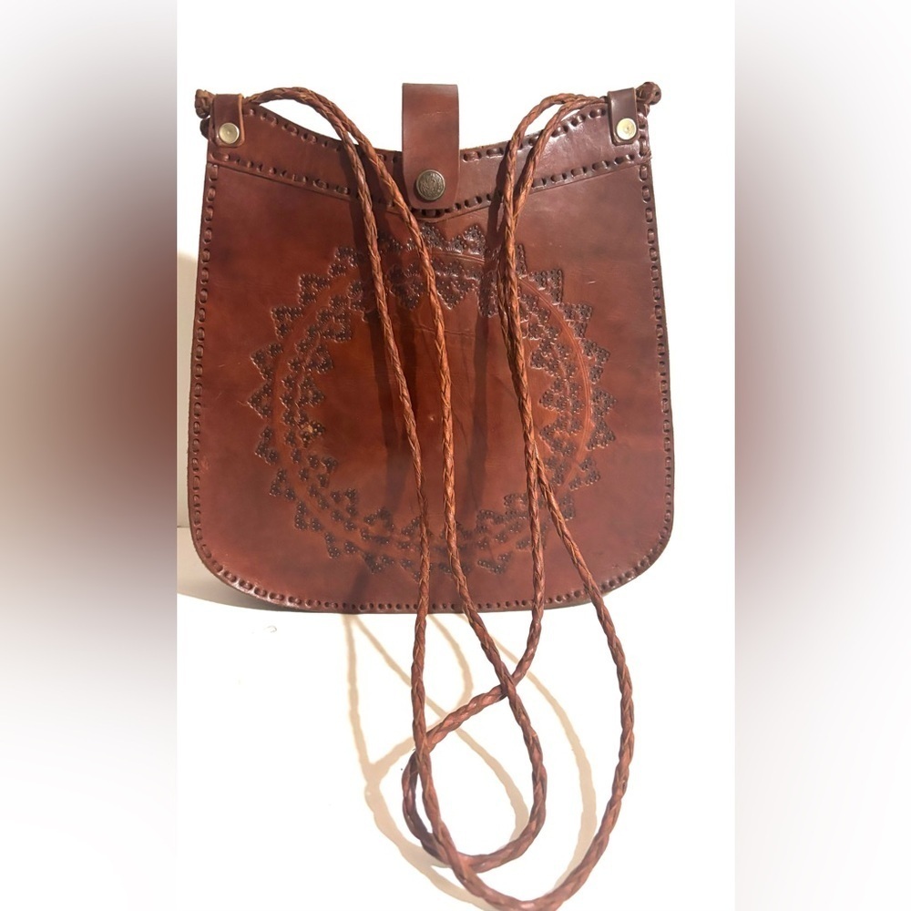 Vintage Brown Leather shoulder Bag - Picture 2 of 7